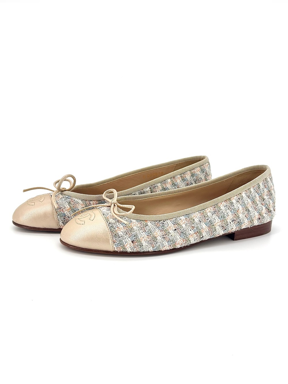 Chanel Tweed Cap Toe Bow CC Logo Ballerina Flats 36.5 - Picture 1 of 8